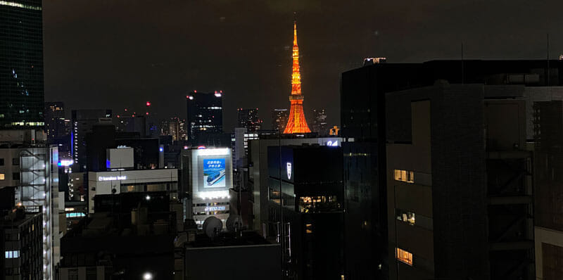 銀座シックスから見る東京タワー夜景