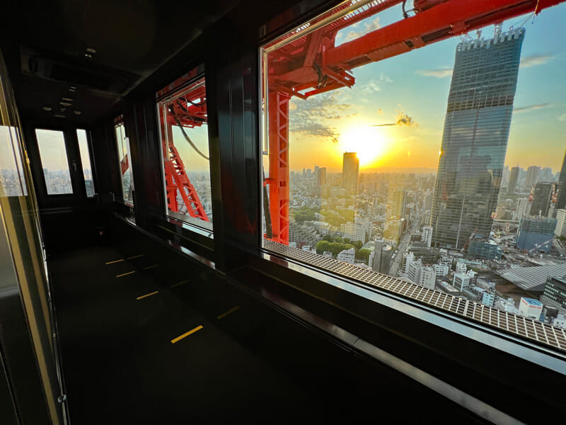 東京タワー　メインデッキ　夕陽