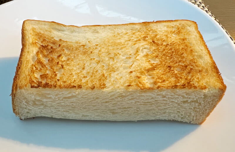 東京マリオットホテル　朝食　プレミアム食パン 1.5分のトースト後