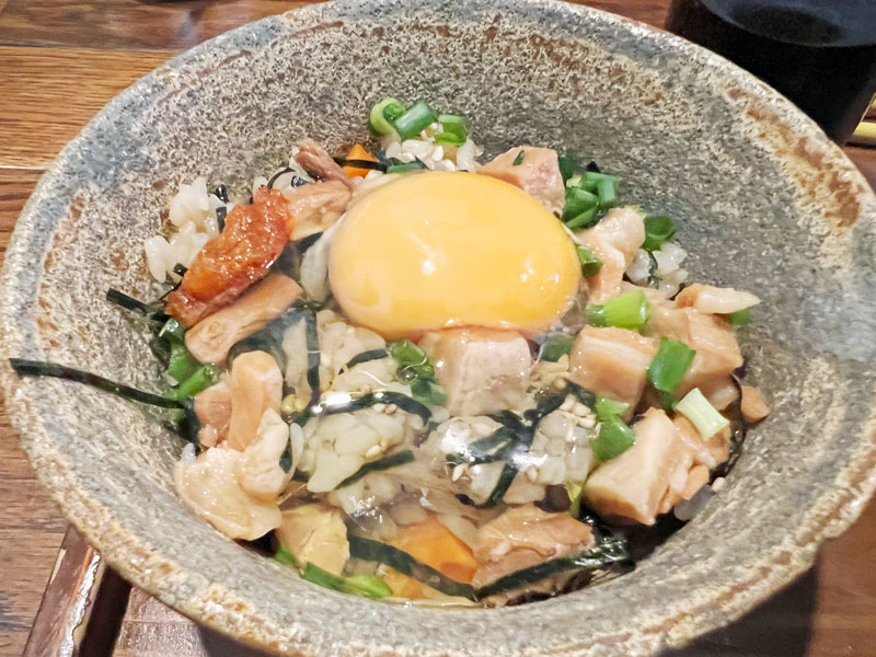 沖縄そばEIBUN 卵かけじゅーしー