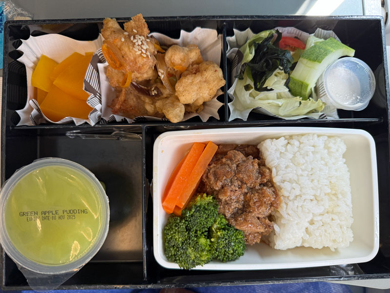 フィリピン航空 機内食