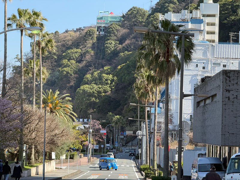 熱海　秘宝館　ケーブルカー