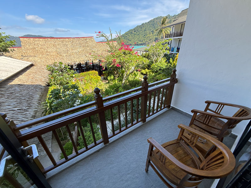 BuBu Resort ダブルルーム ベランダ プルフンティアン島