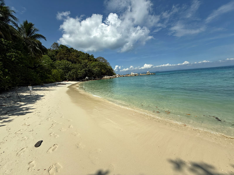 プルフンティアン島 Adam and Eve Beach