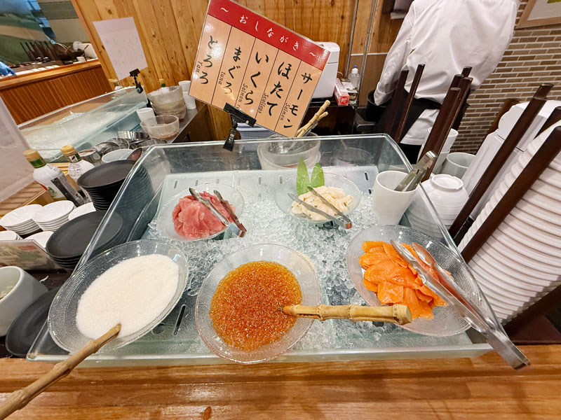 ドーミーインPREMIUM札幌 朝食 海鮮丼
