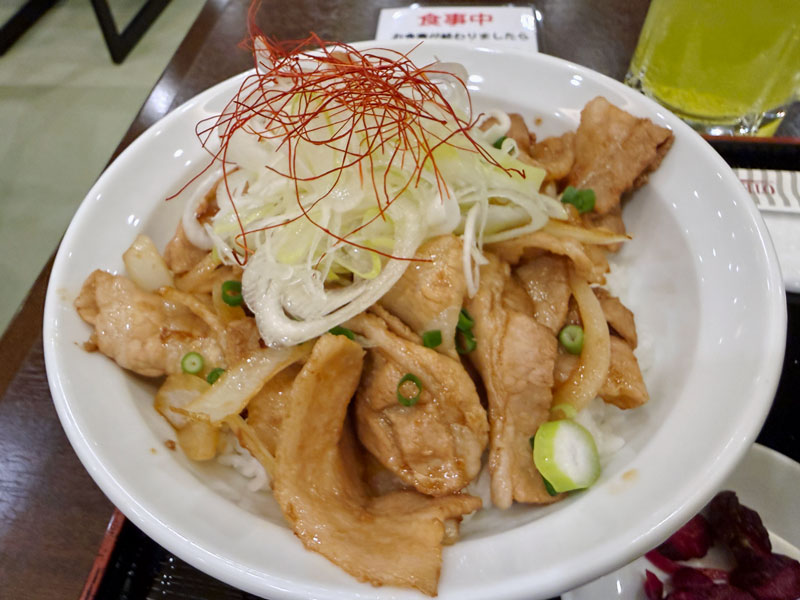 新千歳空港温泉 味処 サウナ飯 スタミナ丼 拡大