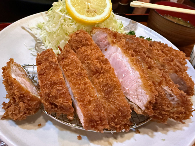 鹿児島 味の六白 六白黒豚ロース 拡大