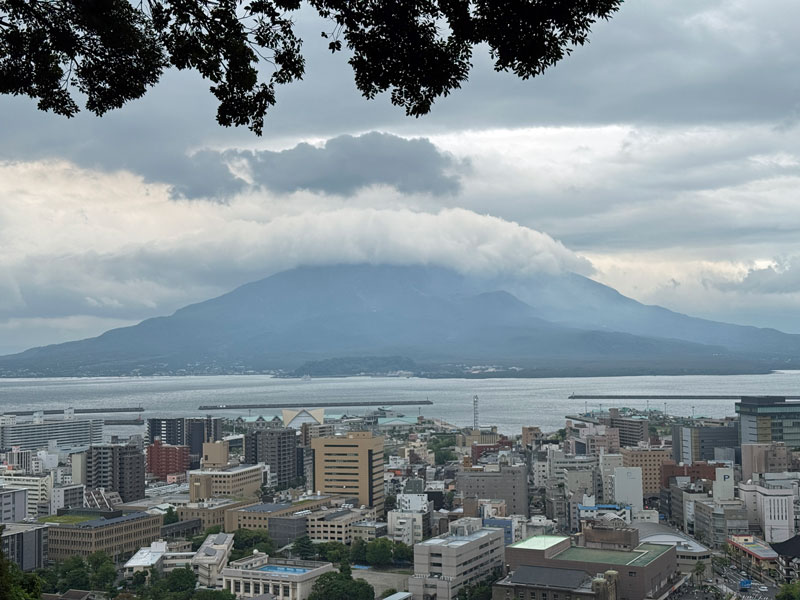 城山展望台からみる桜島