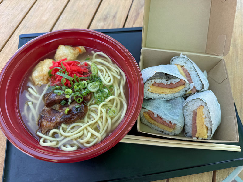 スターフィッシュ ビーチカフェ 沖縄そば