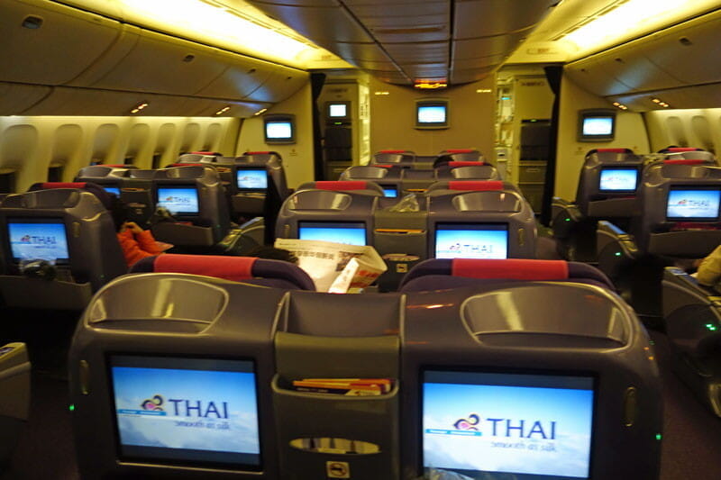 タイ航空のビジネスクラス(ROYAL SILK)で、「777-200ER」と「777-200 